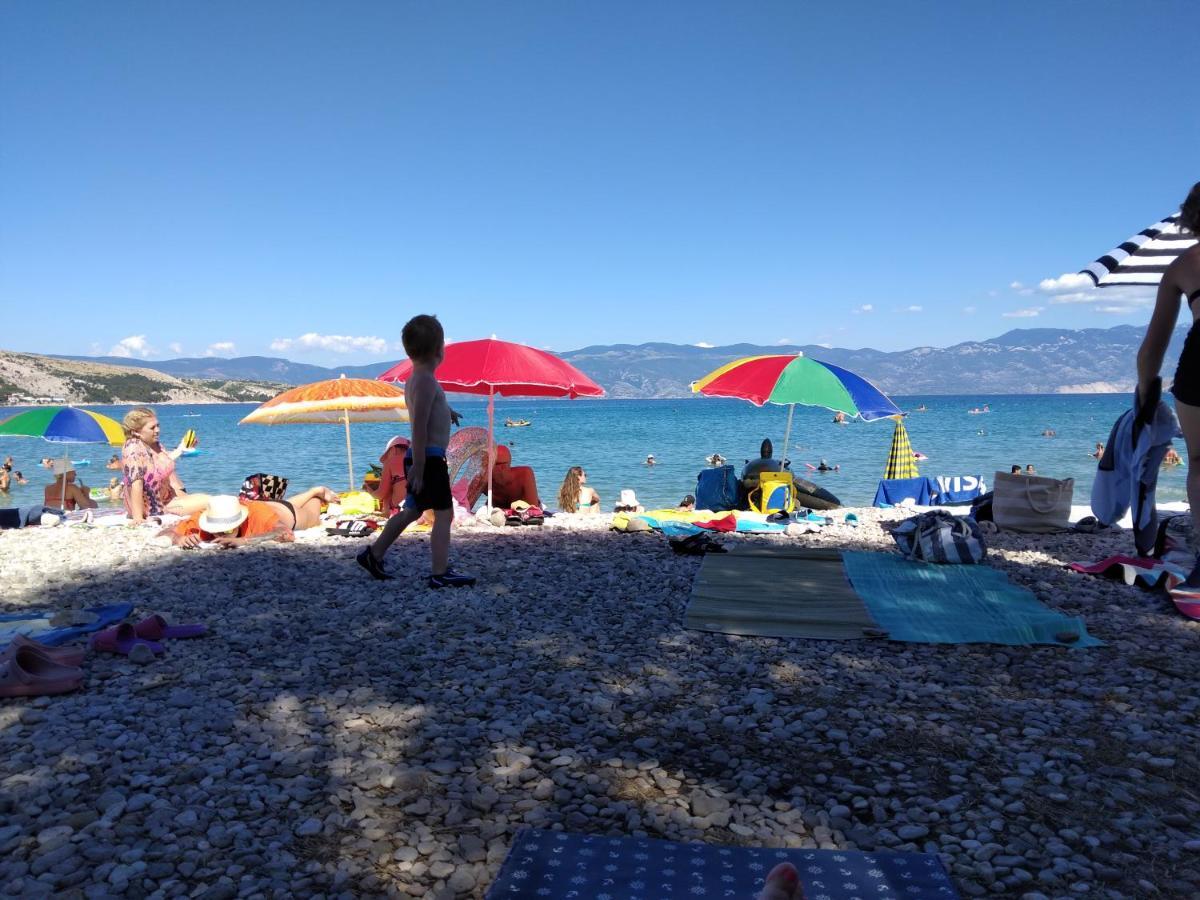 Apartmani Baska S Pogledom Na More Bagian luar foto