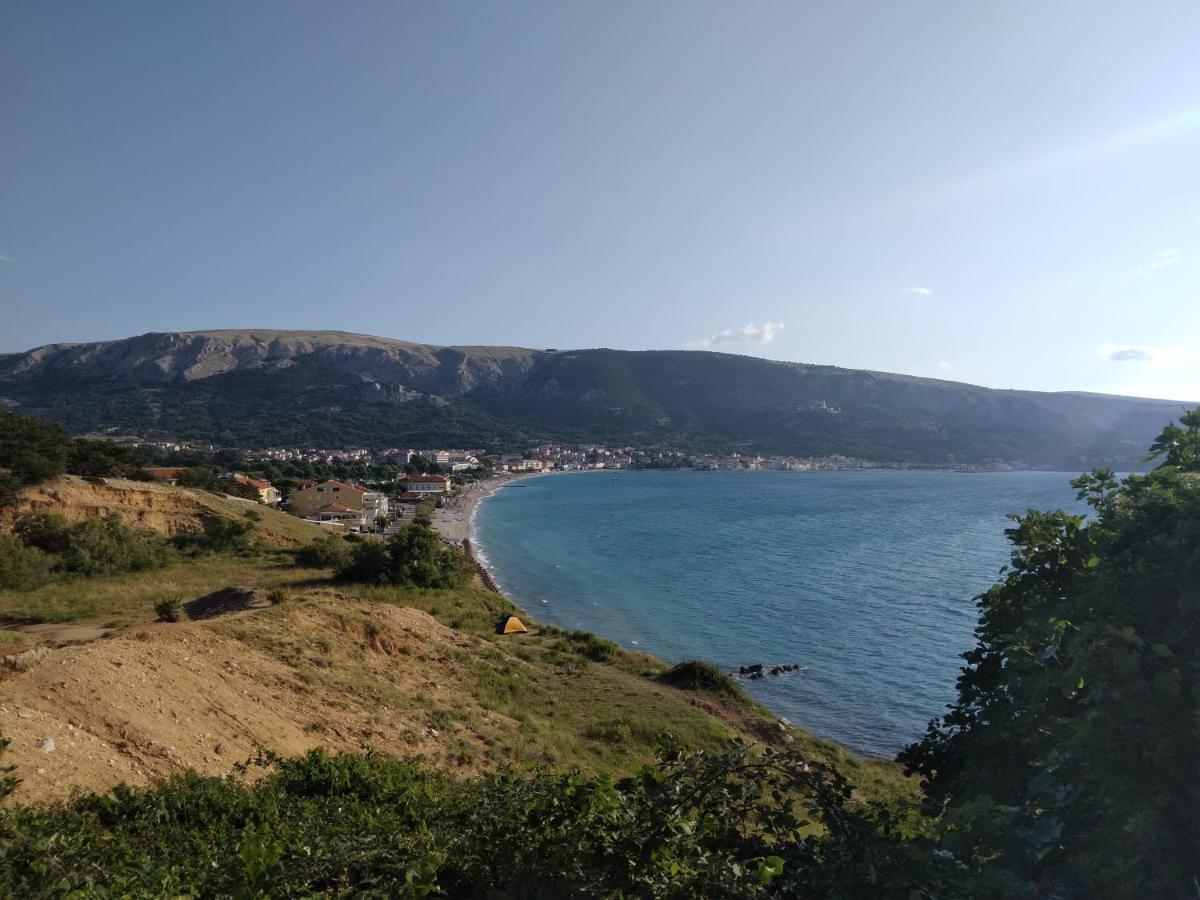 Apartmani Baska S Pogledom Na More Bagian luar foto
