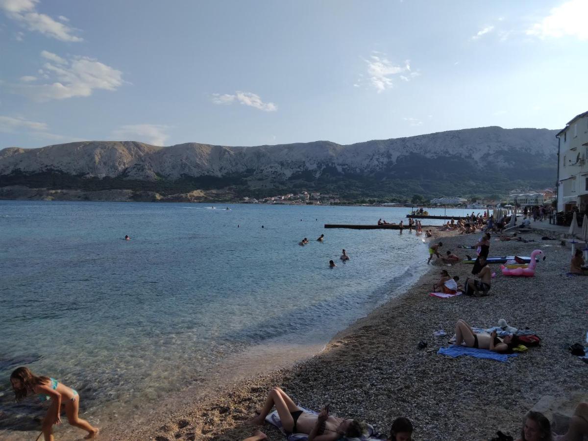 Apartmani Baska S Pogledom Na More Bagian luar foto