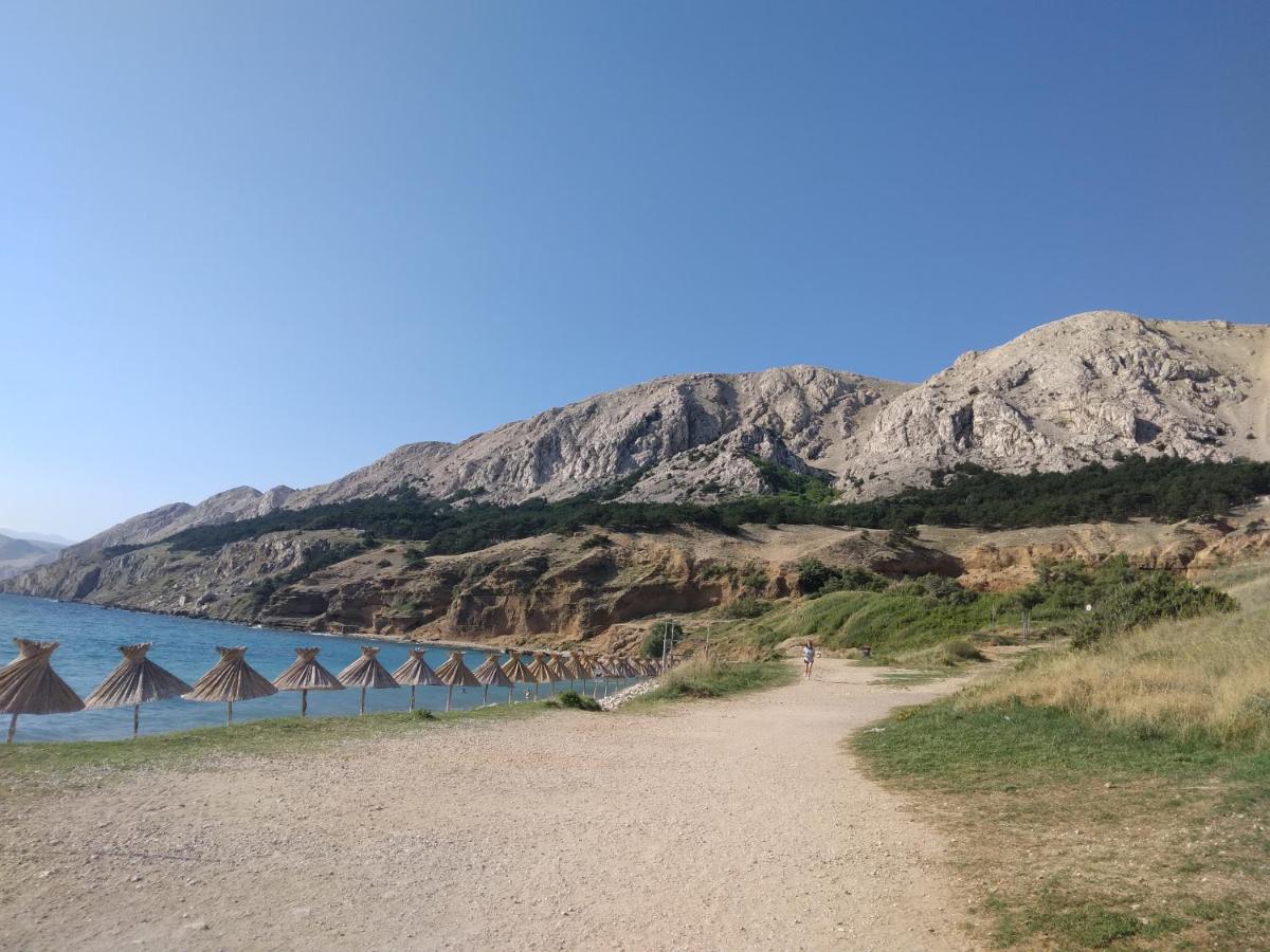 Apartmani Baska S Pogledom Na More Bagian luar foto