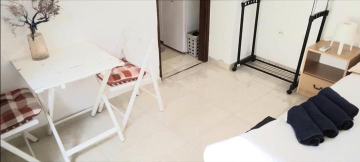Apartmani Baska S Pogledom Na More Bagian luar foto