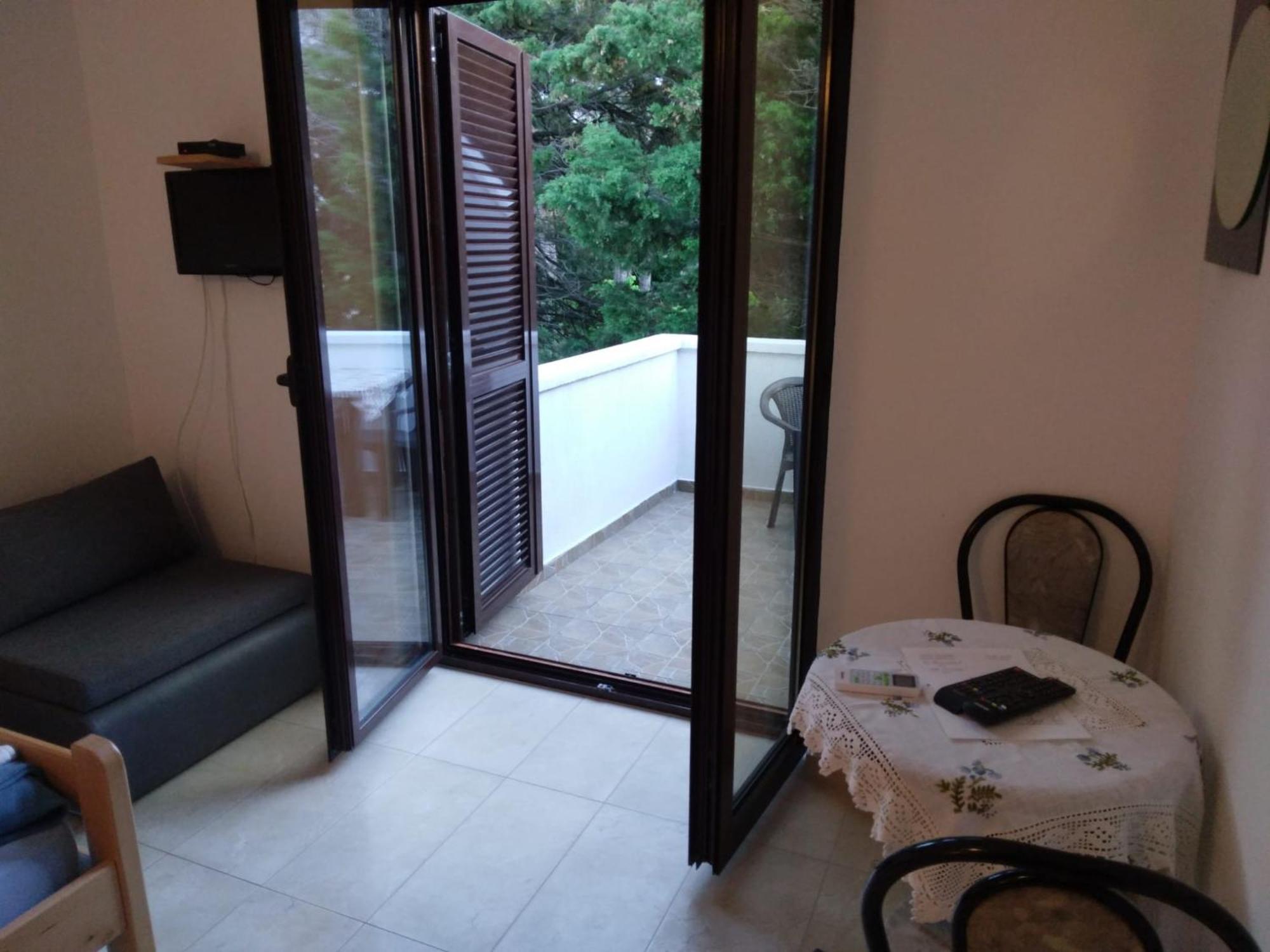 Apartmani Baska S Pogledom Na More Bagian luar foto