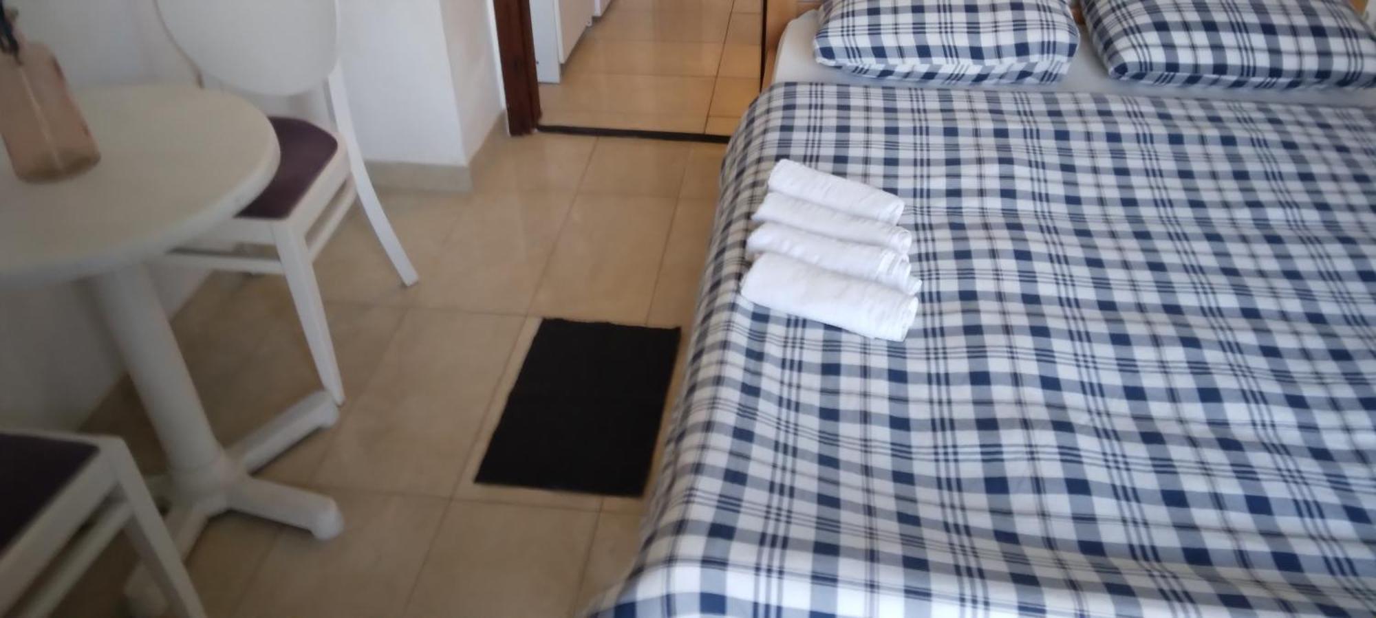 Apartmani Baska S Pogledom Na More Bagian luar foto